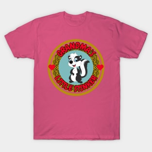 Cute baby animal skunk Grandma's little stinker love T-Shirt